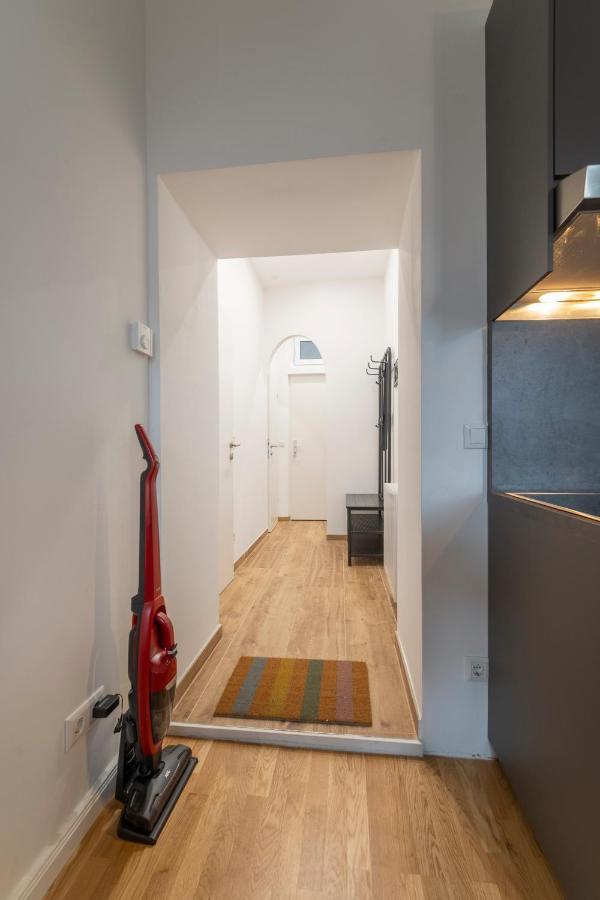 וינה Josef'S Home I Comfort Apartment I Metro Access מראה חיצוני תמונה