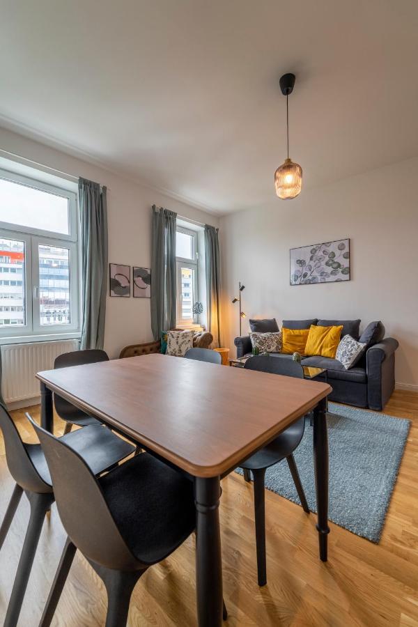 וינה Josef'S Home I Comfort Apartment I Metro Access מראה חיצוני תמונה