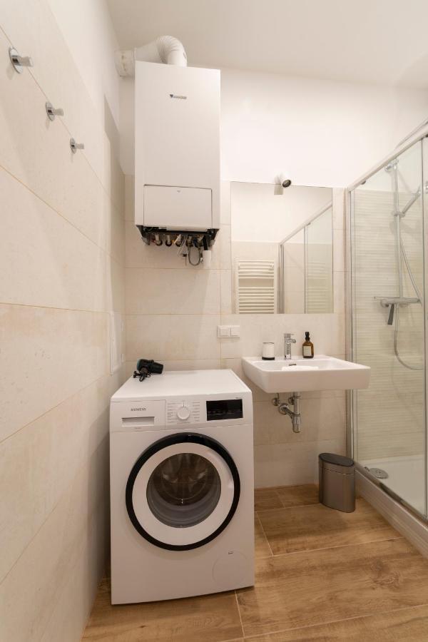 וינה Josef'S Home I Comfort Apartment I Metro Access מראה חיצוני תמונה